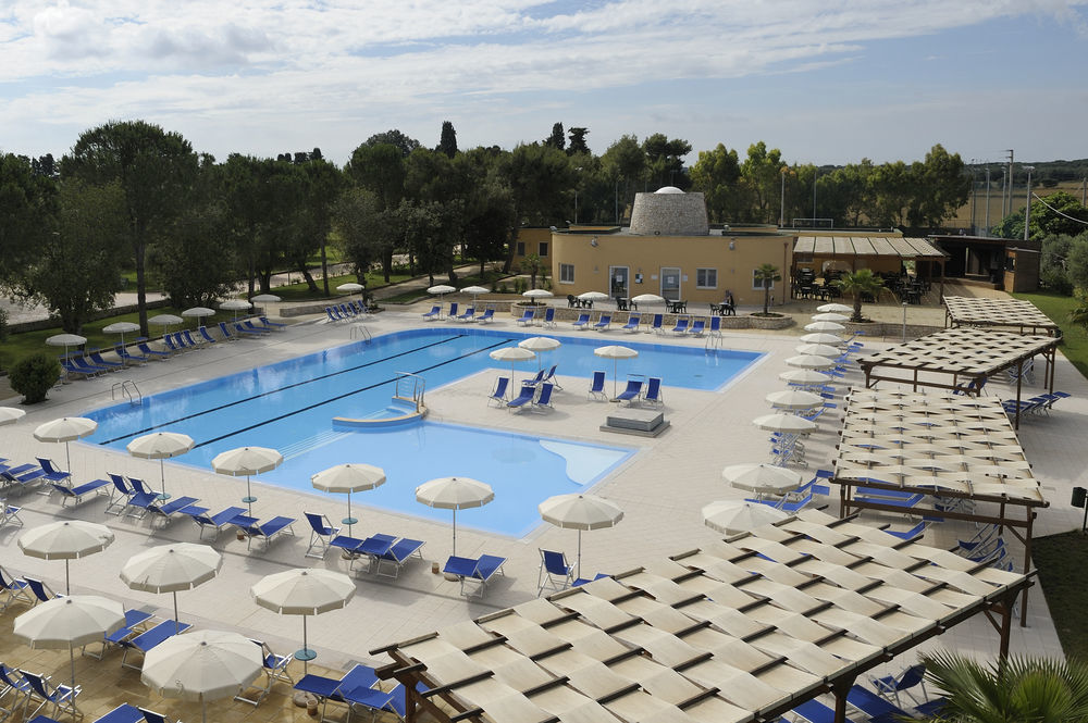 Dolmen Sport Resort Мінервіно-ді-Лечче Екстер'єр фото